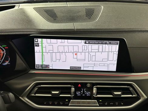 Used 2022 BMW X6 xDrive40i w/ Executive Package image 23