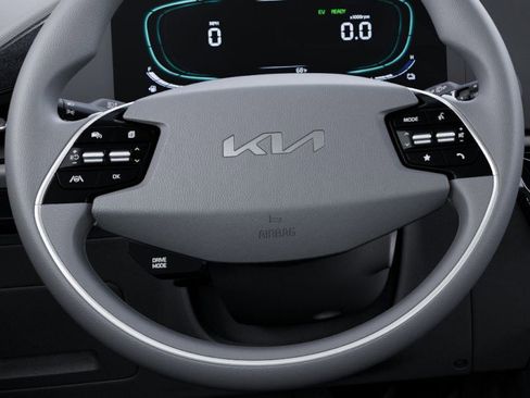 New 2025 Kia Niro LX image 22