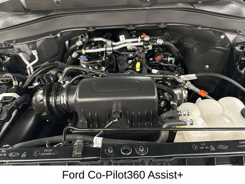 Used 2024 Ford Explorer XLT w/ Equipment Group 202A AWD/4WD image 19