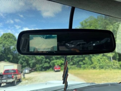 Used 2016 Ford F250 XLT w/ XLT Value Package AWD/4WD image 18