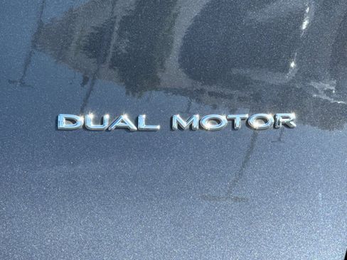Used 2020 Tesla Model Y Long Range AWD/4WD image 27