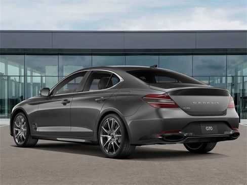 New 2026 Genesis G70 2.5T Prestige image 5