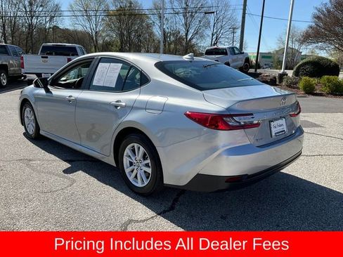 Used 2025 Toyota Camry LE FWD image 19