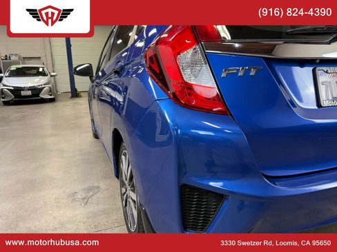 Used 2015 Honda Fit EX image 15