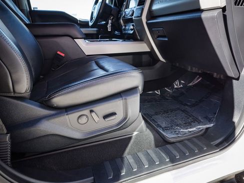Used 2020 Ford F250 Lariat w/ Lariat Value Package AWD/4WD image 24