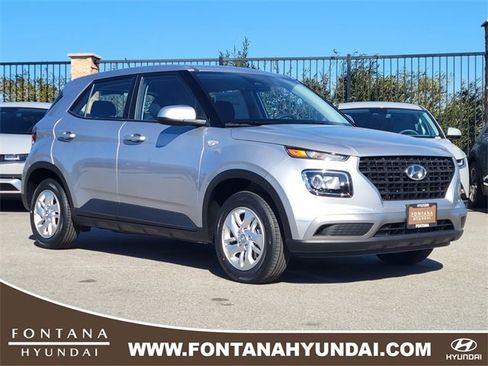 New 2026 Hyundai Venue SE image 1