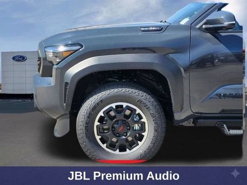 Used 2026 Toyota Tacoma TRD Off-Road w/ TRD Off Road Premium Package AWD/4WD image 7