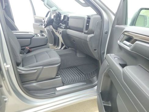 Used 2023 Chevrolet Silverado 1500 LT image 14