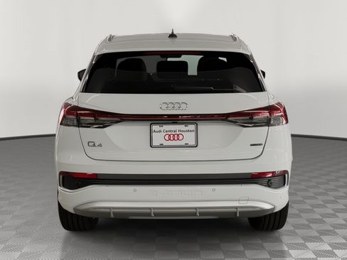 Certified 2024 Audi Q4 e-tron Prestige AWD/4WD image 10