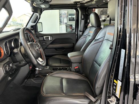 Used 2023 Jeep Gladiator Mojave w/ LED Lighting Group image 9