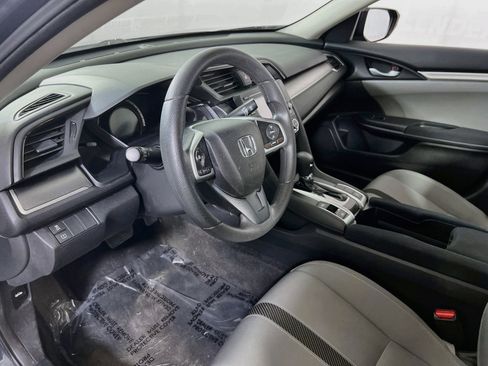 Used 2017 Honda Civic LX image 9