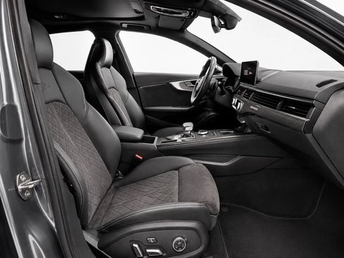 Used 2019 Audi S4 Premium Plus w/ Premium Plus Package AWD/4WD image 17