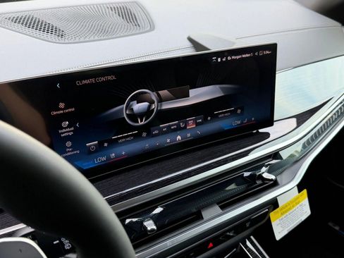 New 2026 BMW X5 sDrive40i RWD image 26