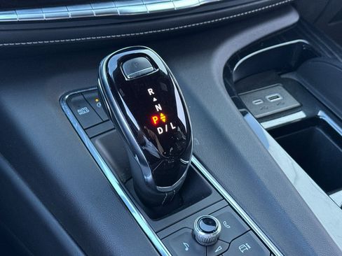 Certified 2024 Cadillac Escalade Sport image 30