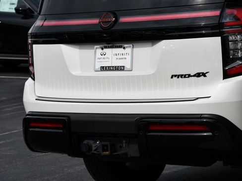 Used 2026 Nissan Armada PRO-4X AWD/4WD image 27