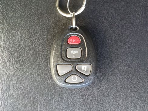 Used 2017 Chevrolet Traverse Premier image 29