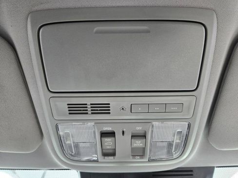 Used 2022 Honda CR-V EX-L image 27