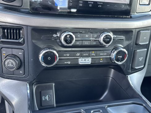 Used 2024 Ford F150 XLT w/ Mobile Office Package image 32