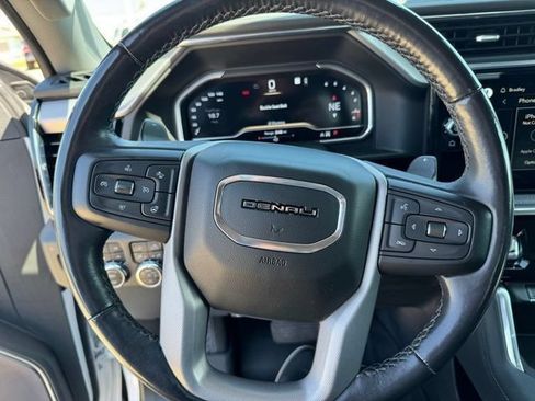 Used 2022 GMC Sierra 1500 Denali w/ Denali Reserve Package AWD/4WD image 12