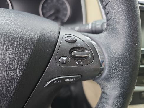 Used 2020 Nissan Murano SL w/ Cargo Package image 18