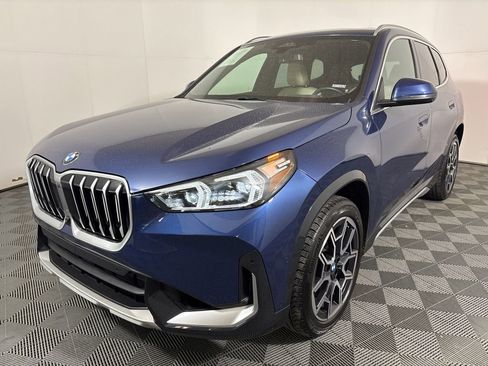 Certified 2025 BMW X1 xDrive28i w/ Technology Package image 2