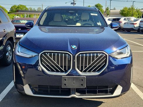 Used 2026 BMW X3 xDrive30 w/ Premium Package AWD/4WD image 2