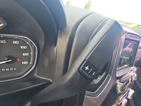 Used 2021 GMC Sierra 1500 Elevation w/ Preferred Package image 23