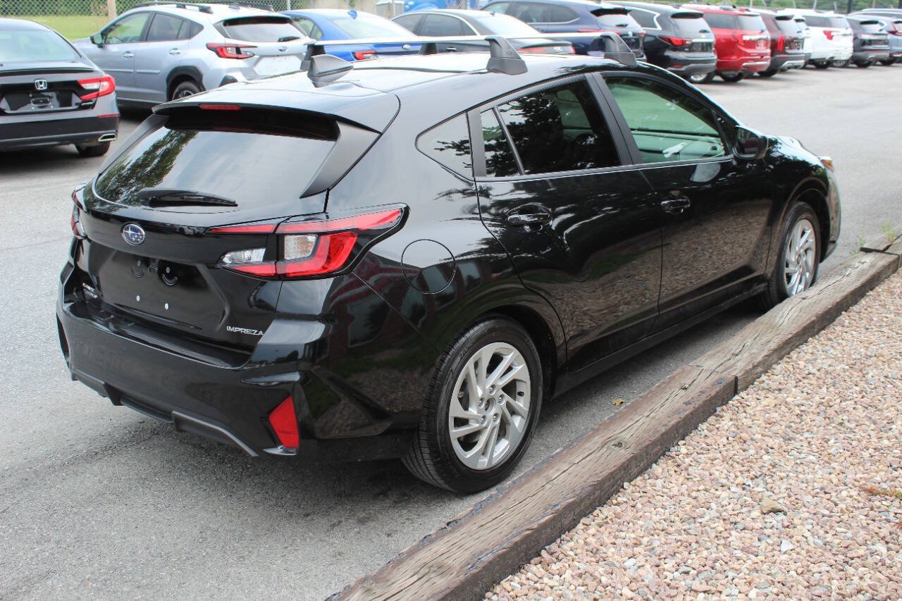 Used 2025 Subaru Impreza 2.0i AWD/4WD image 6