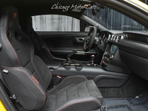 Used 2017 Ford Mustang Shelby GT350R w/ GT350R Equipment Group 920A image 21