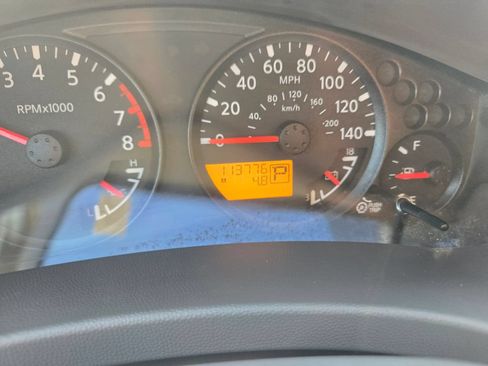 Used 2012 Nissan Frontier SV RWD image 11