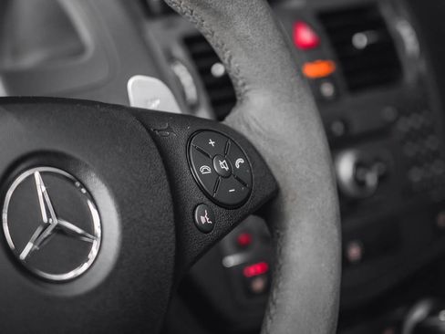 Used 2010 Mercedes-Benz C 63 AMG Sedan image 39