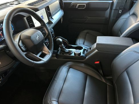 New 2026 Ford Bronco Badlands AWD/4WD image 9
