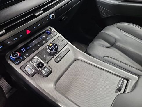Certified 2025 Hyundai Palisade SEL AWD/4WD image 26