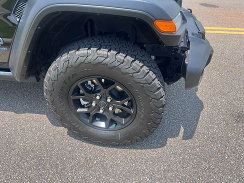 Used 2025 Jeep Wrangler Unlimited Sport S 4xe AWD/4WD image 11