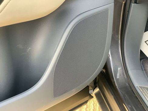 Used 2023 Lexus RZ 450e Premium w/ Technology Package image 22