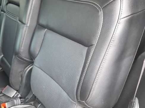 Used 2024 Ford Explorer Limited AWD/4WD image 26