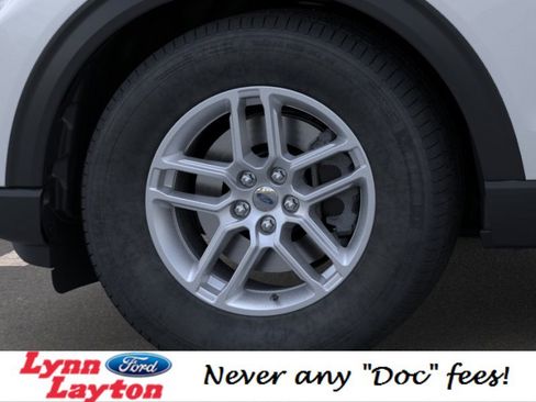New 2026 Ford Explorer Active RWD image 19