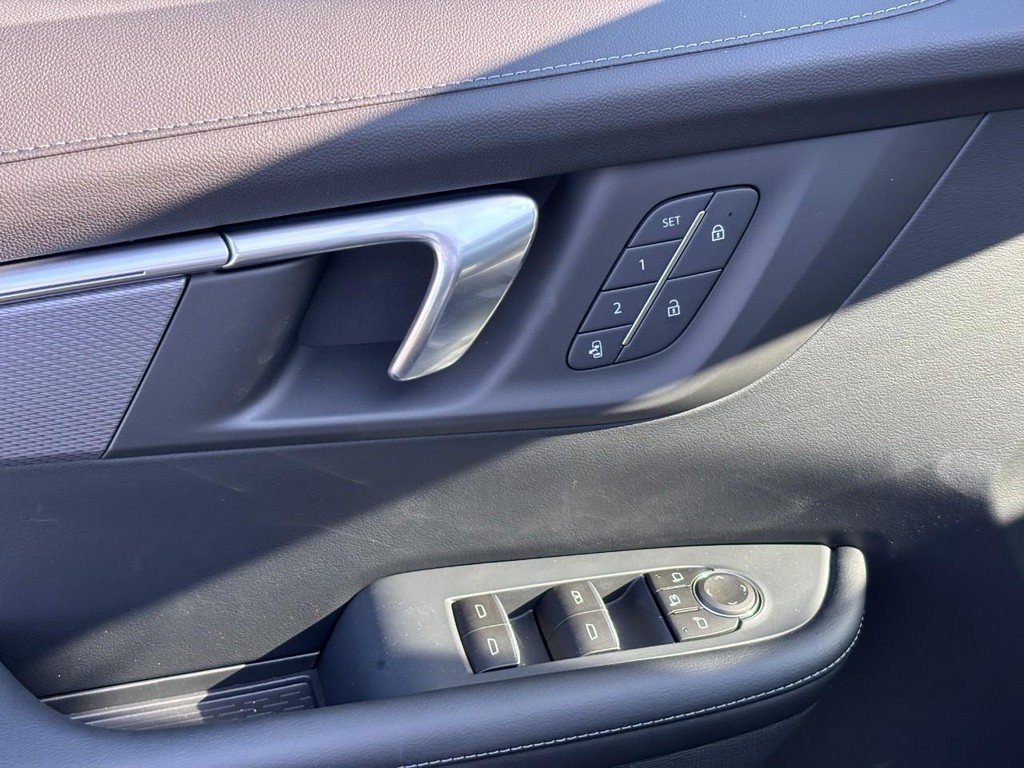New 2026 Buick Enclave Sport Touring w/ Power Package FWD image 12