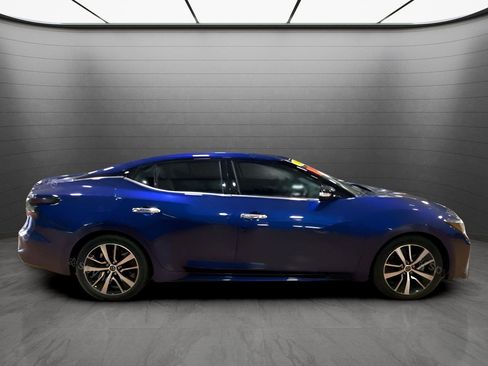 Used 2023 Nissan Maxima SV w/ Floor Mat Group image 8