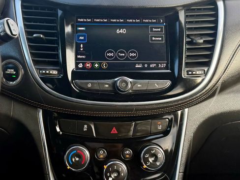 Used 2018 Chevrolet Trax Premier w/ Midnight Edition image 15