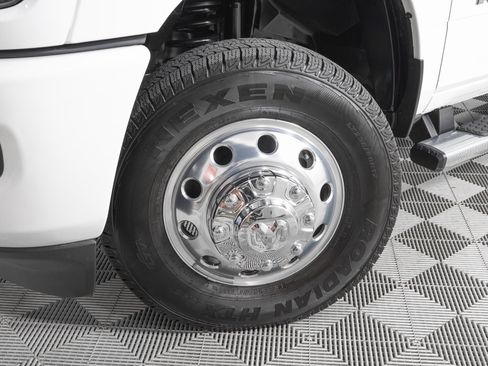 Used 2025 RAM 3500 Laramie w/ Sport Appearance Package image 30