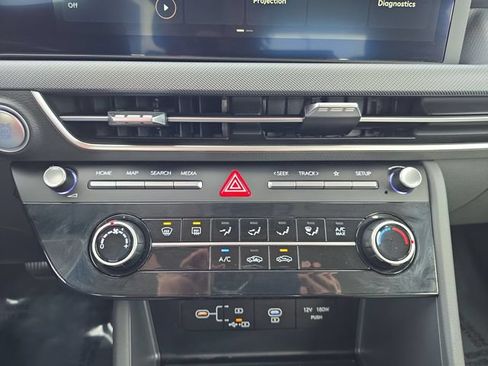 Used 2025 Hyundai Sonata SE FWD image 18