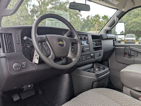 New 2025 Chevrolet Express 3500 w/ Power Convenience Package image 18