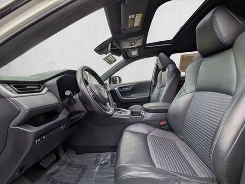 Used 2019 Toyota RAV4 XSE image 17