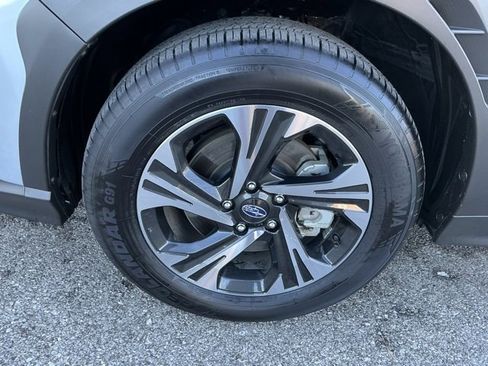 Certified 2024 Subaru Crosstrek 2.0i Premium image 8