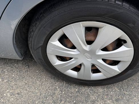 Used 2013 Subaru Impreza 2.0i AWD/4WD image 9