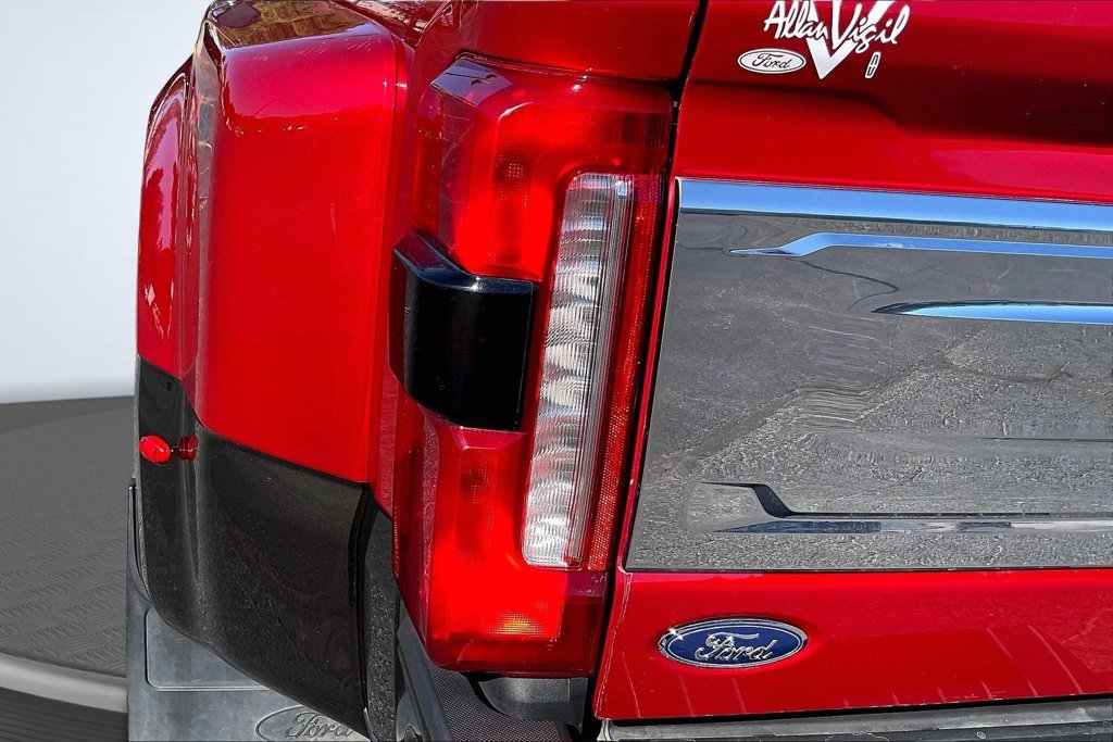 Used 2024 Ford F450 King Ranch w/ FX4 Off-Road Package AWD/4WD image 24