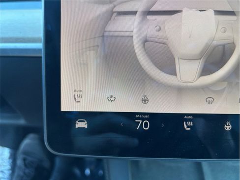 Used 2022 Tesla Model 3 Long Range image 27