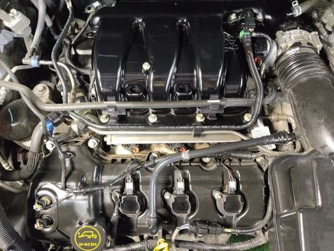 Used 2018 Ford Explorer FWD image 30