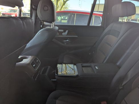 Used 2024 Mercedes-Benz GLS 63 AMG 4MATIC image 8